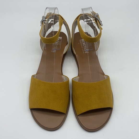 Reaction Kenneth Cole - Jolly Mustard Yellow Suede Open Toe Sandal Size 7.5 - Picture 2 of 15
